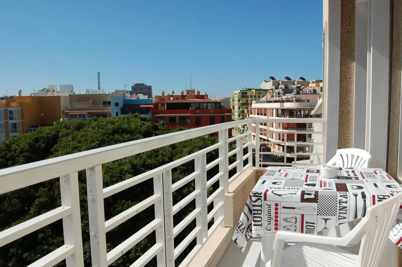 Apartamentos Los Laureles El Médano Apartament